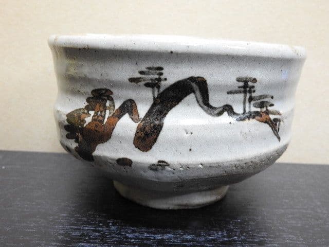 美濃唐津茶碗 加藤芳右衛門 尋牛斎箱書 共箱 MA138 - メルカリ