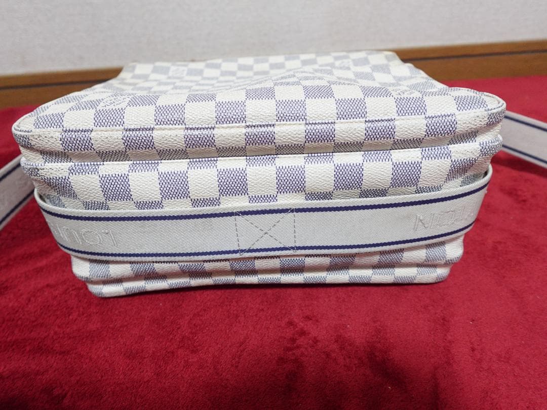 美品ルイヴィトン LOUIS VUITTON ナヴィグリオ アズール ホワイト