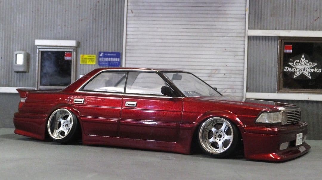 1/24 130系　クラウン 完成品　インシュランス　VIP UZS131