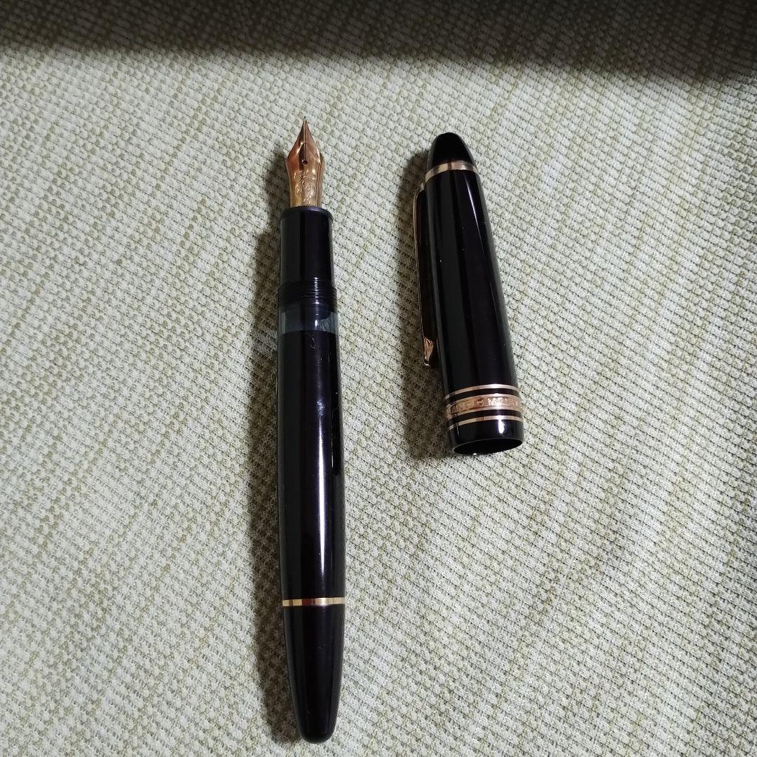MONT BLANC 万年筆 黒 金ペン先