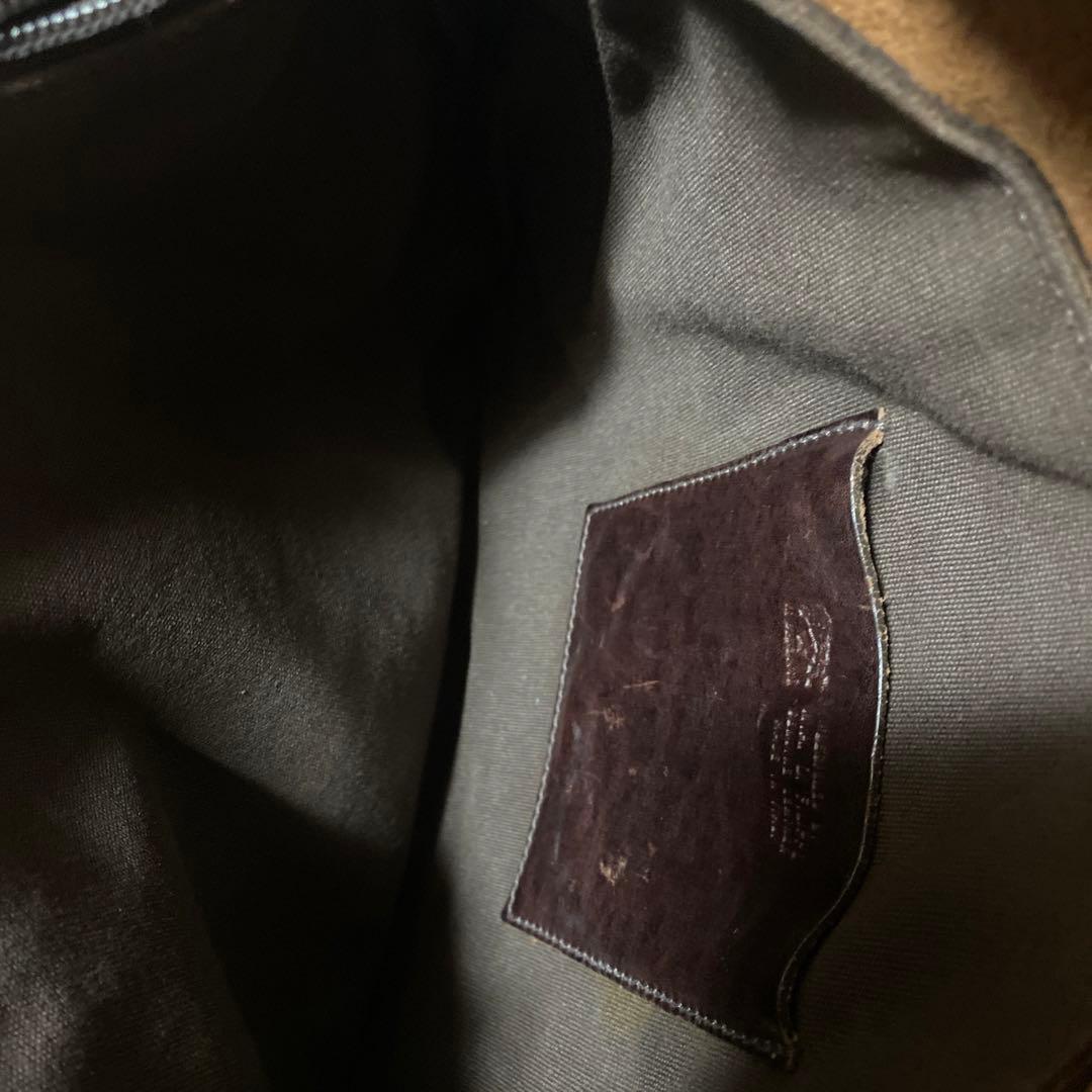 【✨希少✨】イルビゾンテ ロゴ刻印 ショルダーバッグ レザー 茶色