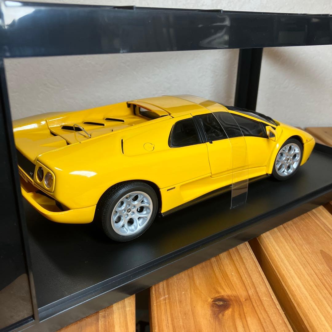 オートアート 1/18 ランボルギーニ ディアブロ6.0