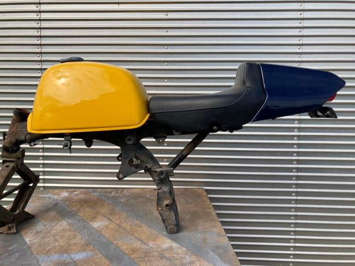 ホ*2様 ホンダ☆タンクエンブレム☆アルミ製ゴールド☆CB400FCB250T4