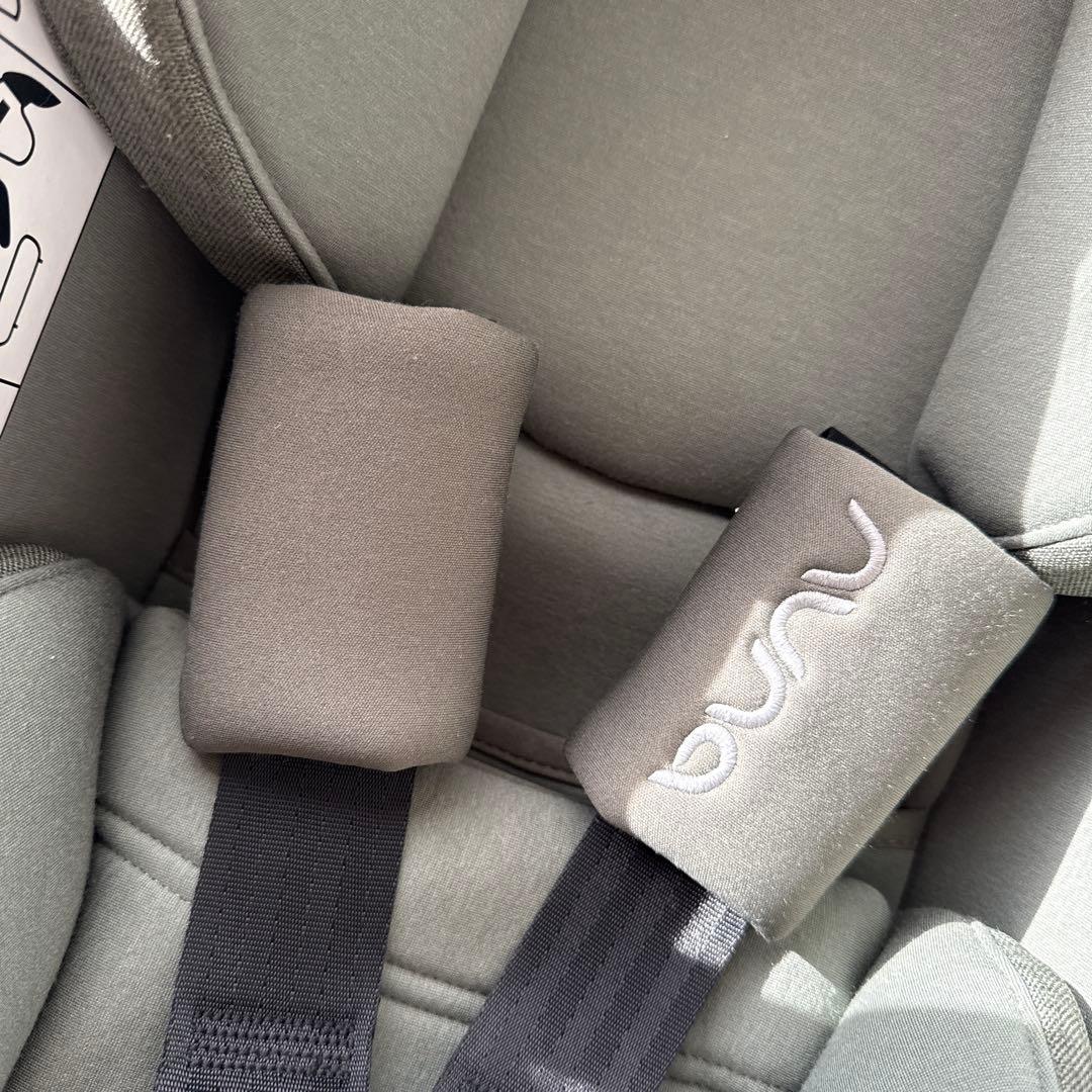 チャイルドシート nuna pipa next N.