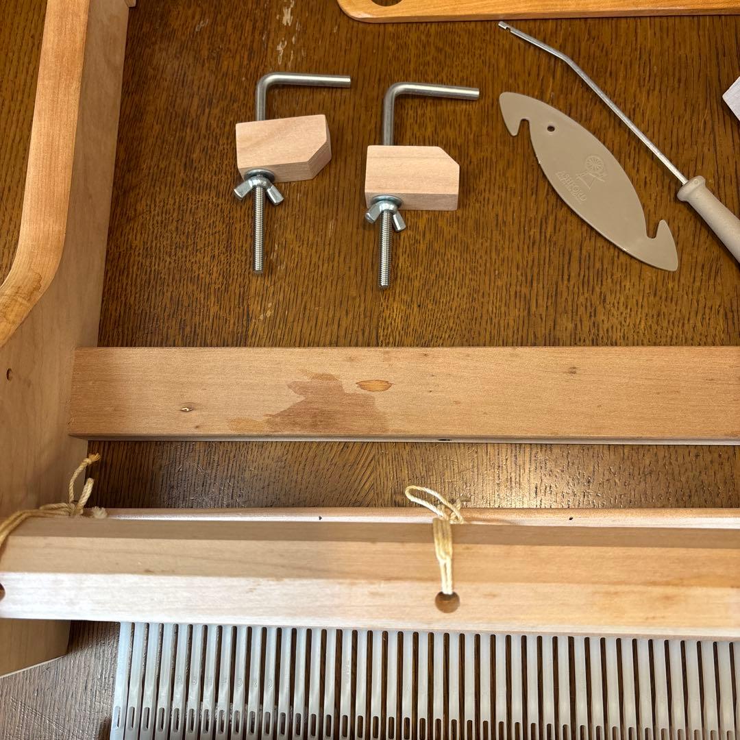 アシュフォード製　手織り機　60cm 付属品付き