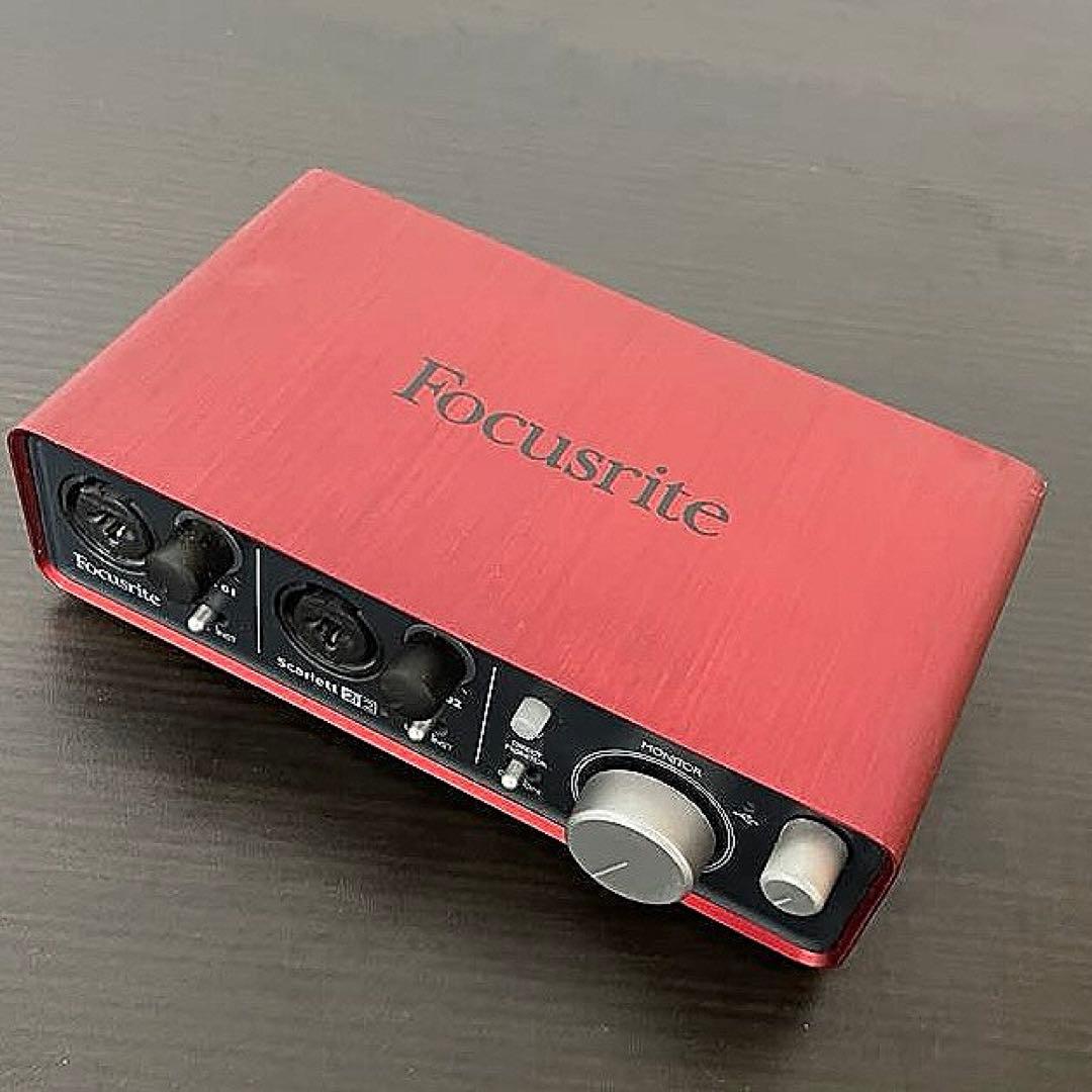 Focusrite Scarlett 2i2 USBオーディオインターフェース Amazon.com: Scarlett 2i2 4th Gen, 2-in, 2-out USB Audio Interface