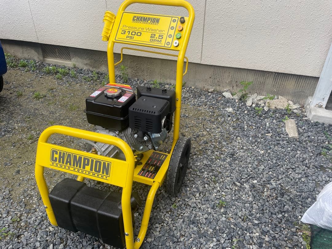 Champion 高圧洗浄機 3100 PSI 本体 チャンピオン 高圧洗浄機 3100PSI 2.5GPM エンジン式 車輪付き 業務用