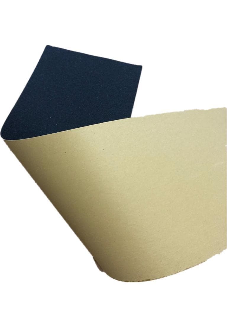 台湾製無地黒デッキテープ付き ガール　Girl 8.0デッキ