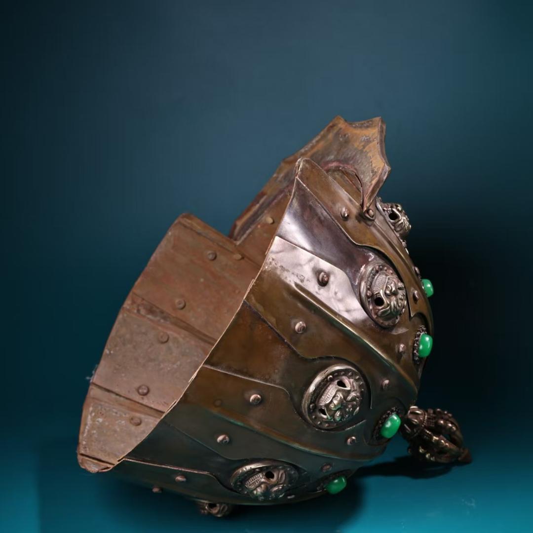 中国古美術 金属製ヘルメット 純銅製 純手作り 極細工 鏨刻 旧家蔵出