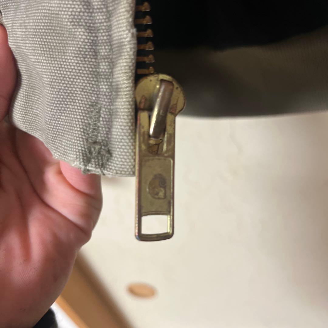 Carharttアクティブジャケット古着フェード感