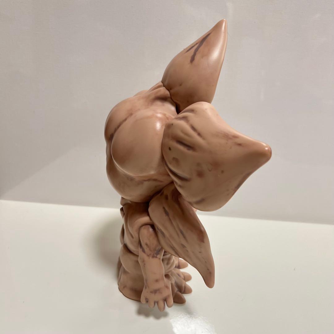 ストレンジャーシングス デモゴルゴン　ソフビ フィギュア　貯金箱