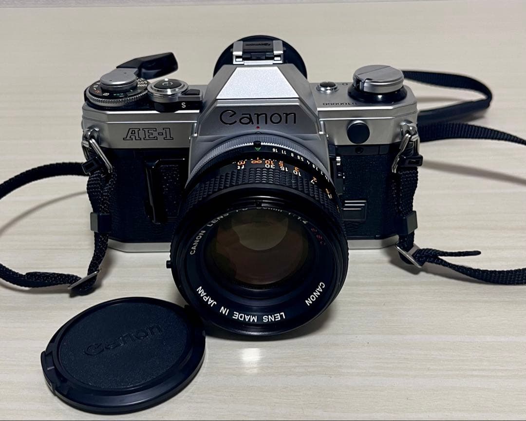 Canon AE-1 フィルム一眼レフカメラ 50mmレンズ付き キヤノン（Canon） 中古 一眼レフ フィルムカメラ 初心者 canon AE-1