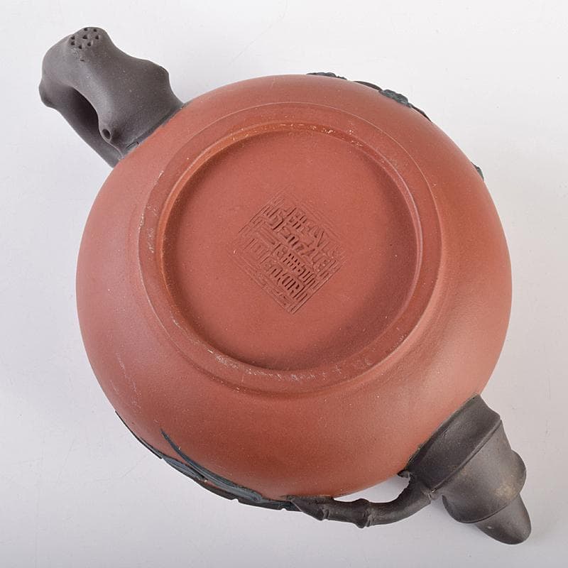 中国 紫砂 朱泥 貼松竹梅文 急須 茶壷 在銘 C R7568