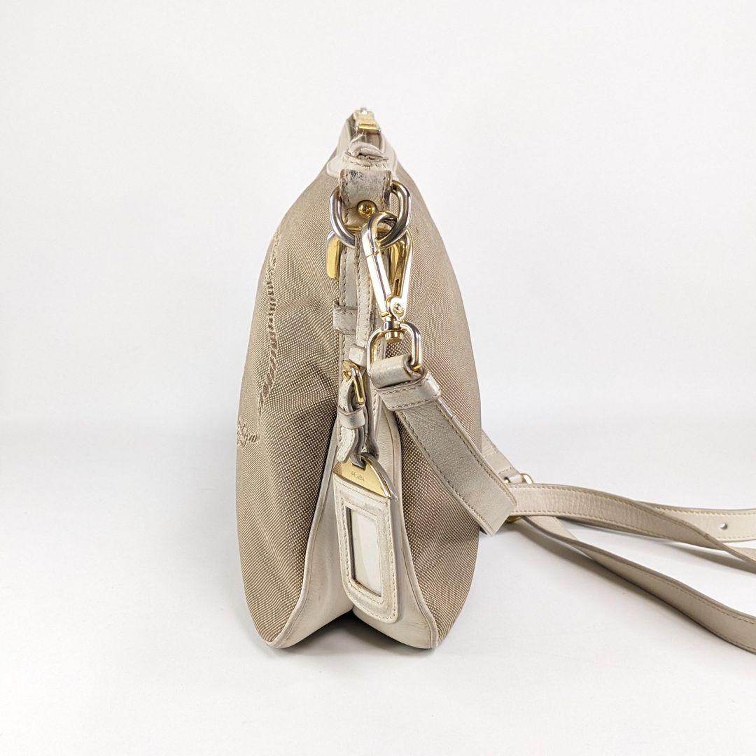 PRADA　プラダ　ショルダーバッグ　キャンバス　レザー　ロゴ ジャガード