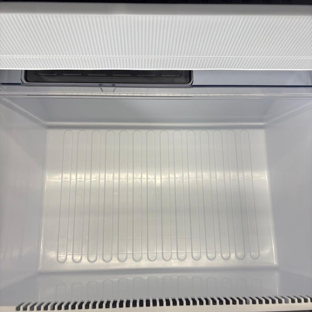 ★819　冷蔵庫　SHARP　大型　400-500ℓ　安い　綺麗　設置無料