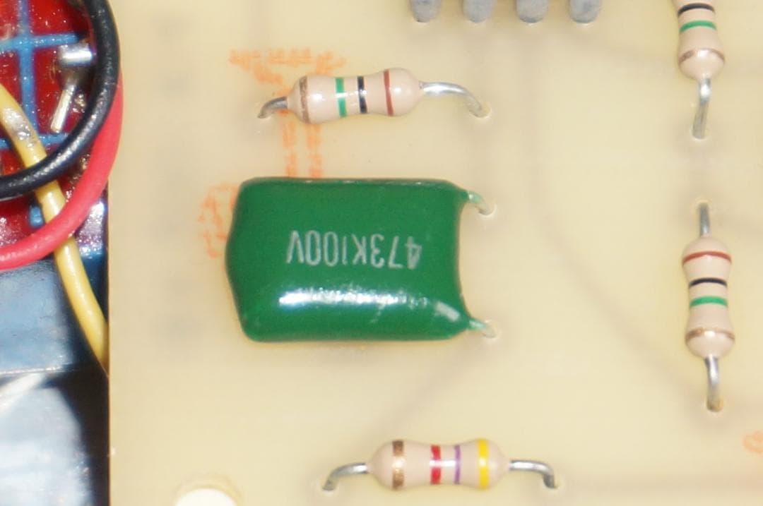 MXR Distortion＋ 1987年製　改造？　LED白