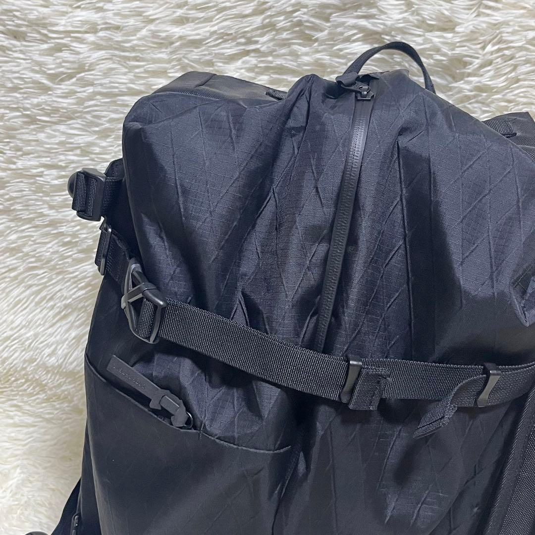 【美品】CODE OF BELL コードオブベル X-CASE クロスケース