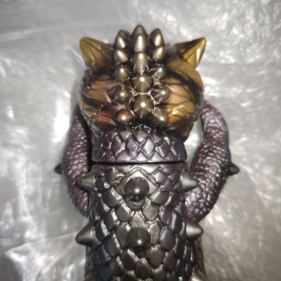 DBTHTOYS　涅槃怪獣　IRON EATER　ソフビ