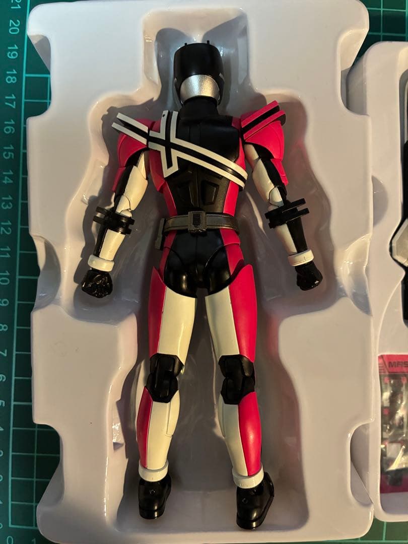 無言可】真骨彫仮面ライダー ディケイド50th ネオディケイドライバー