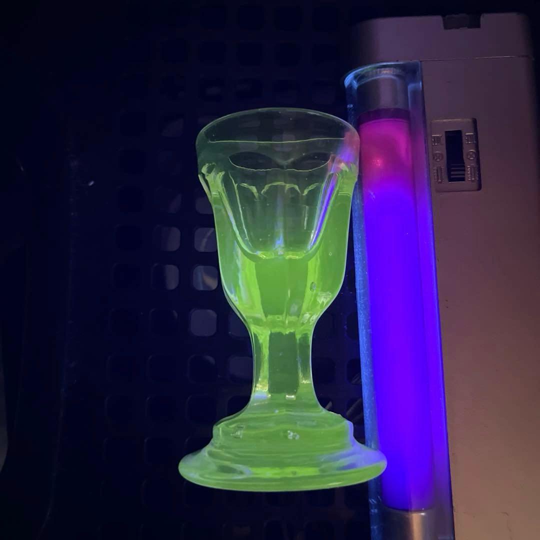 骨董 時代ガラス 厚底 トロンプルイユ リキュールグラス 盃 酒器