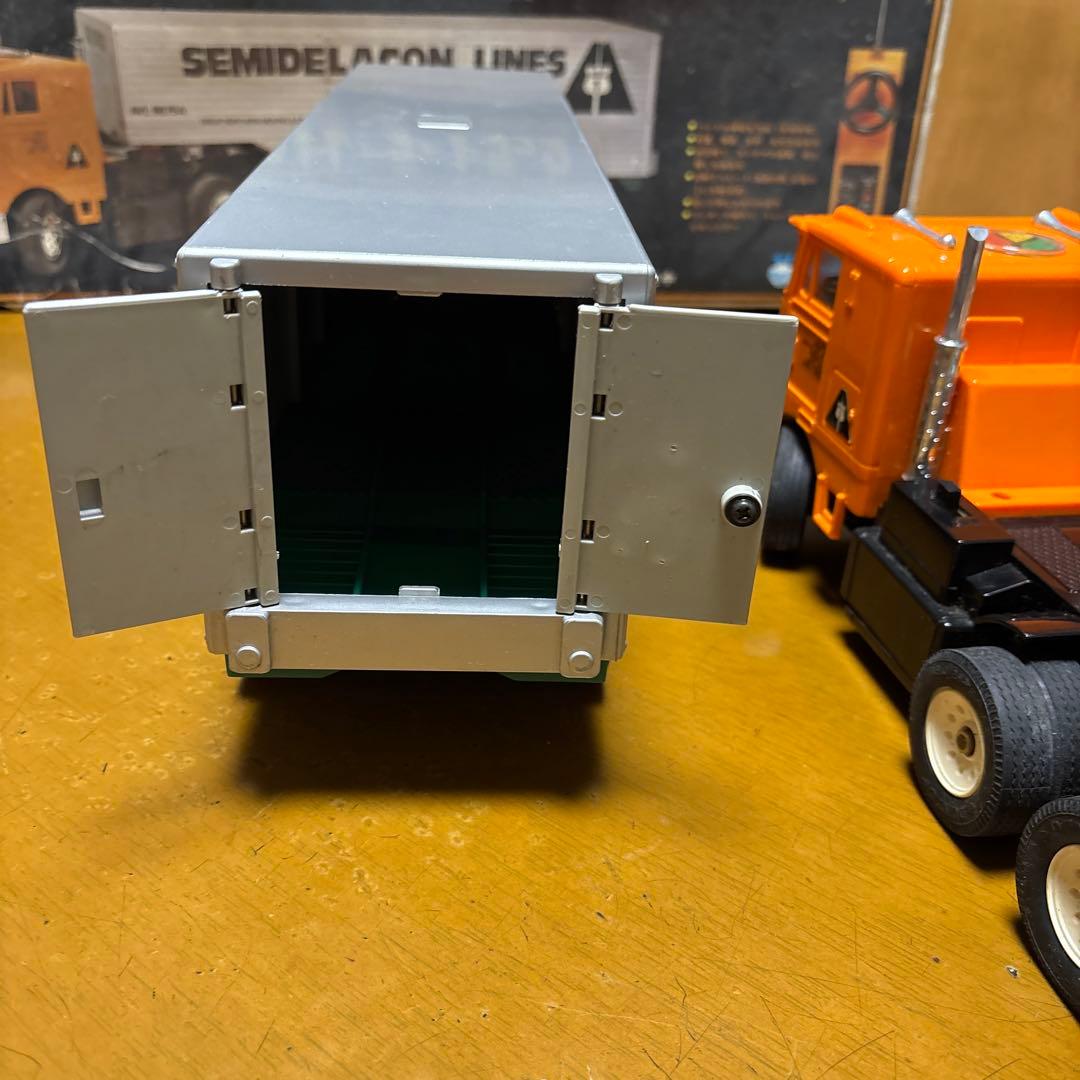 ラジコン　NIKKO セミトレーラートラック