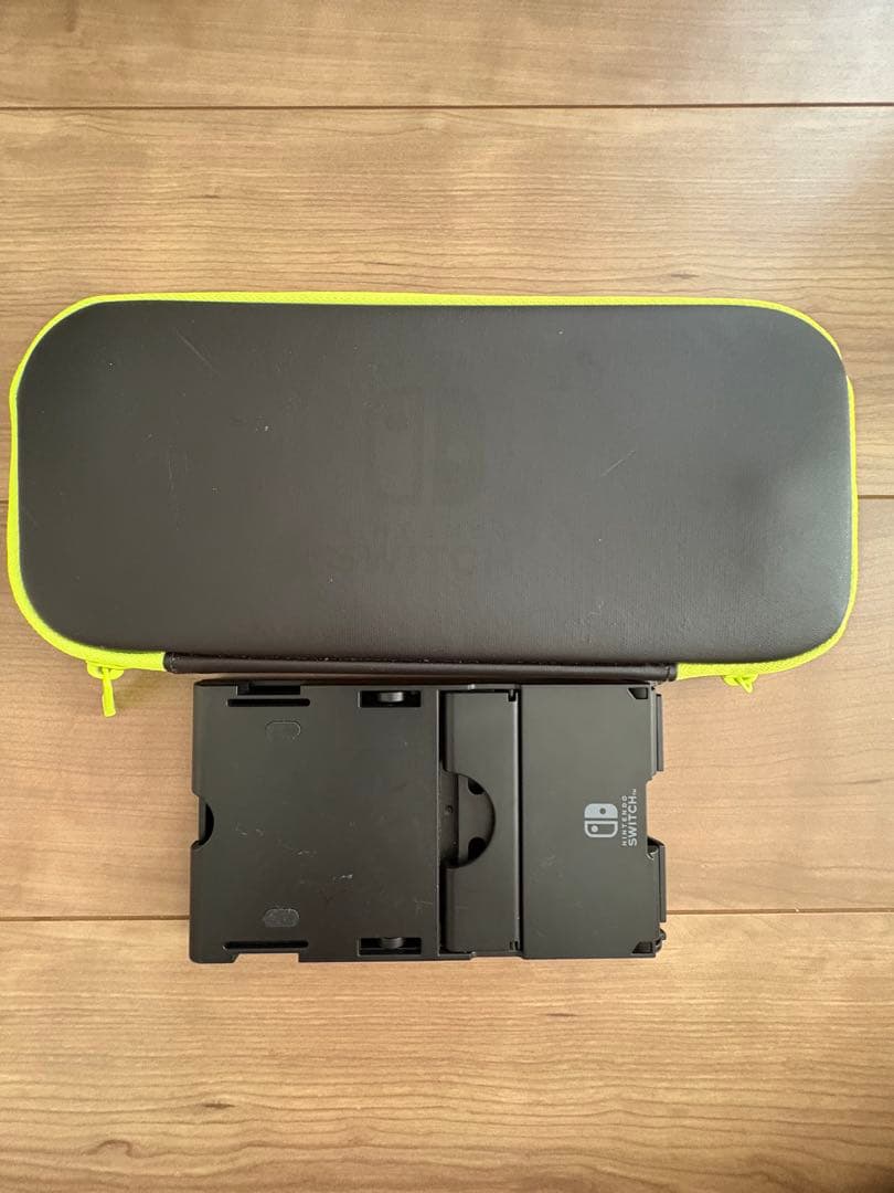 Nintendo Switch 本体 ネオンイエロー/ネオンピンク