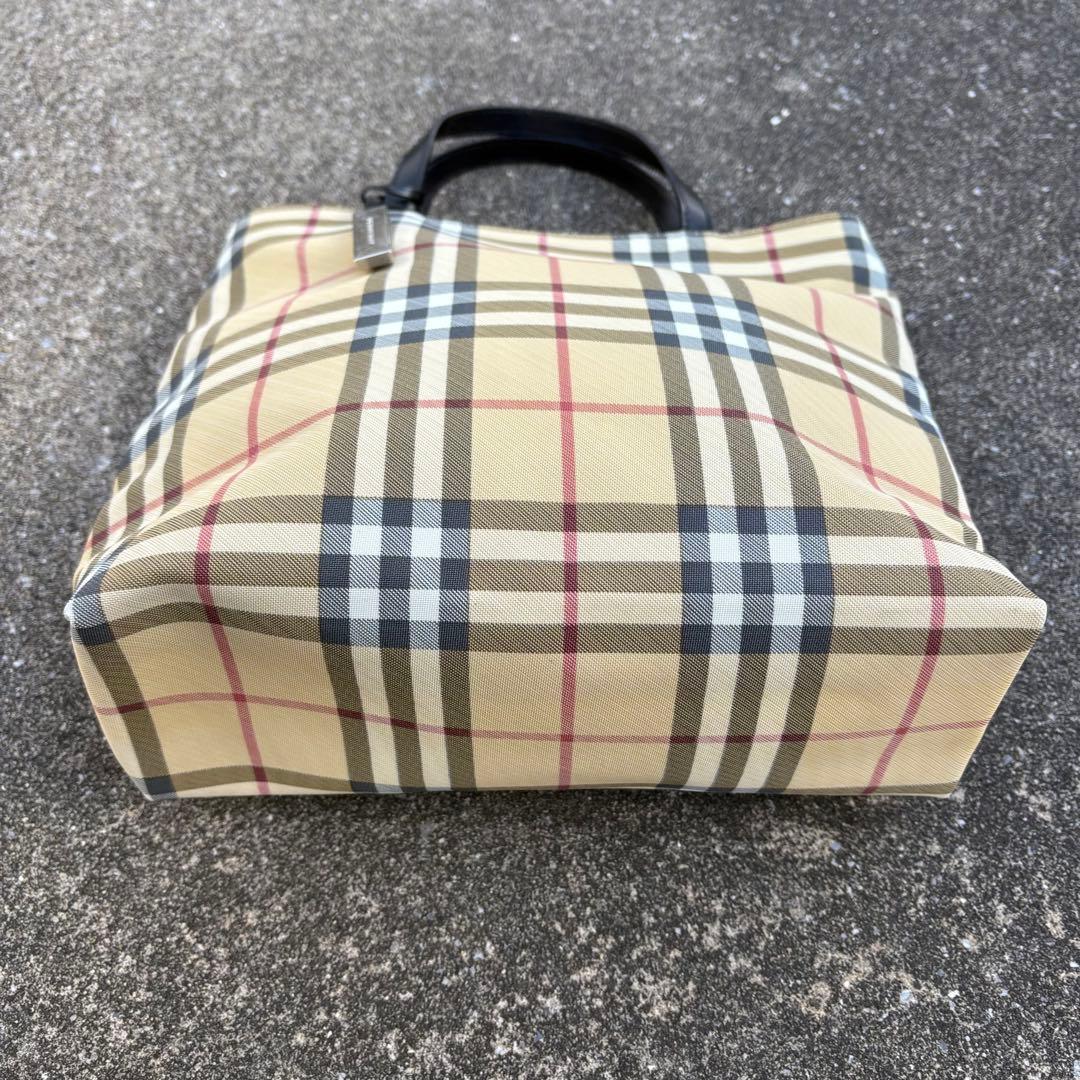 Burberry バーバリー　ノバチェック　ハンドバッグ