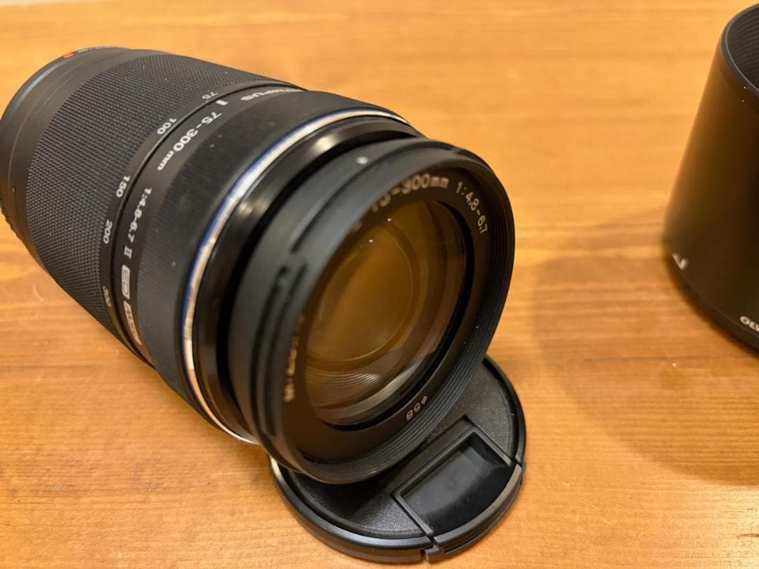 OLYMPUS　M.ZUIKO　75-300mm　f4.8-6.7 II