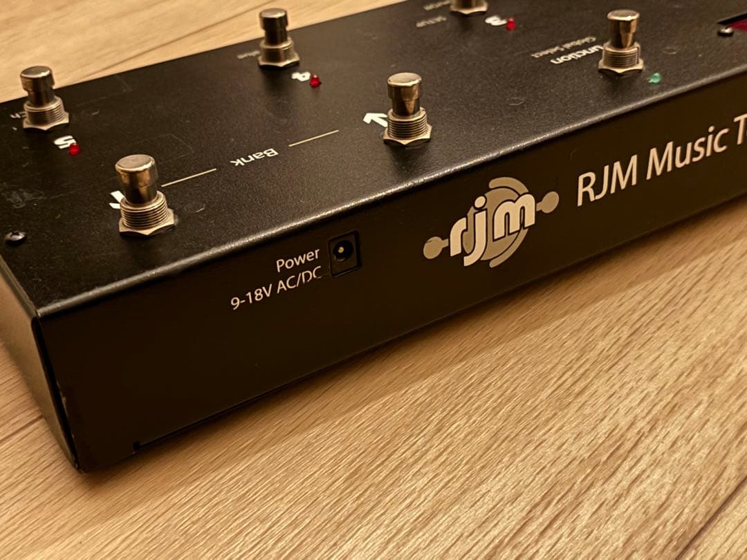 7ピン MasterMind MIDI Foot Controller Buy the Mastermind GT/22