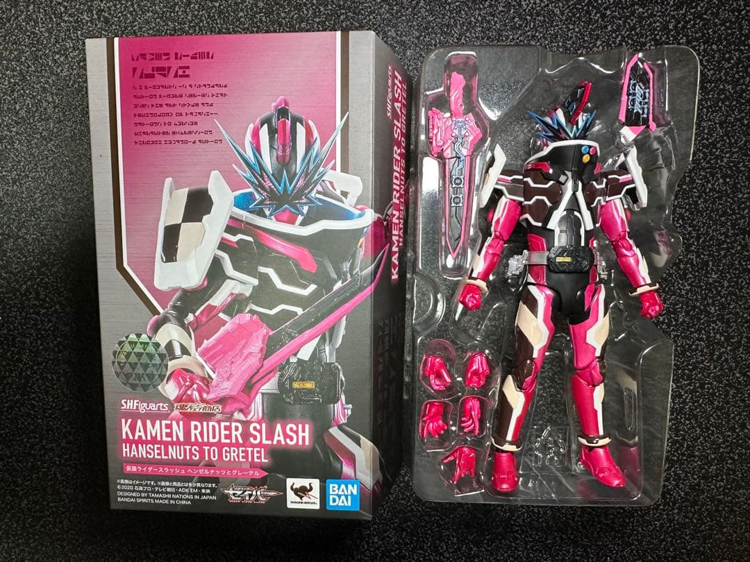 S.H.Figuarts 仮面ライダーセイバー