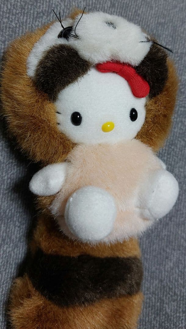 ハローキティ2002年冬期限定 しっぽ倶楽部 レッサーパンダぬいぐるみ 希少価値