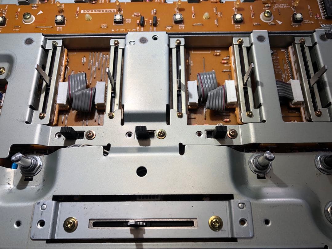 pioneer dj パイオニア DJM-500 フェーダーメンテナンス