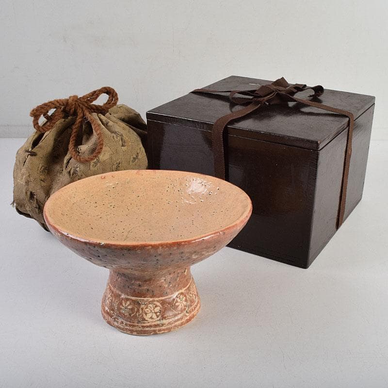 茶道具　佐々木松楽造　赤楽焼　大馬上盃　菓子器　仕覆付　共箱　M　R9476 茶道具 佐々木松楽造 赤楽焼 大馬上盃 菓子器 仕覆付 共