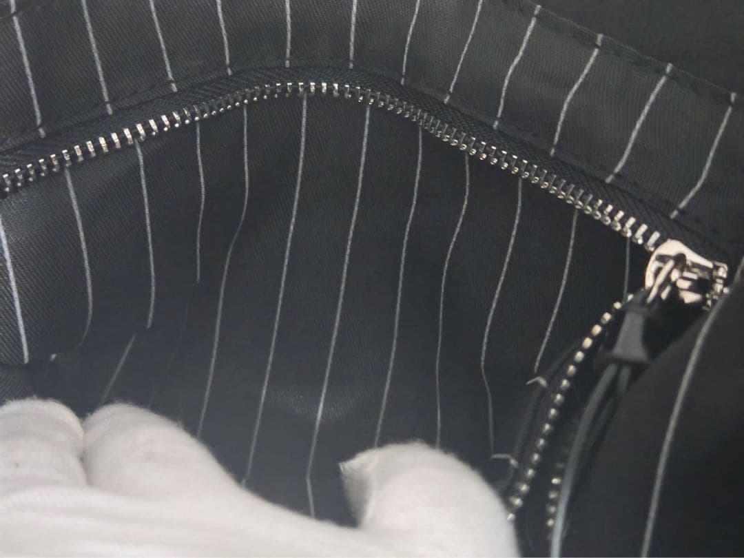 Vivienne Westwood ブラックスエードショルダーバッグボディバッグ