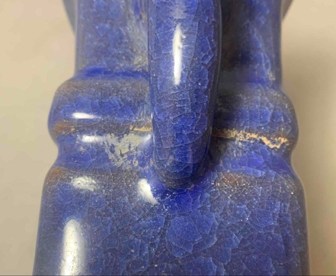 中国 青釉耳付四方形下膨瓶 u6210403