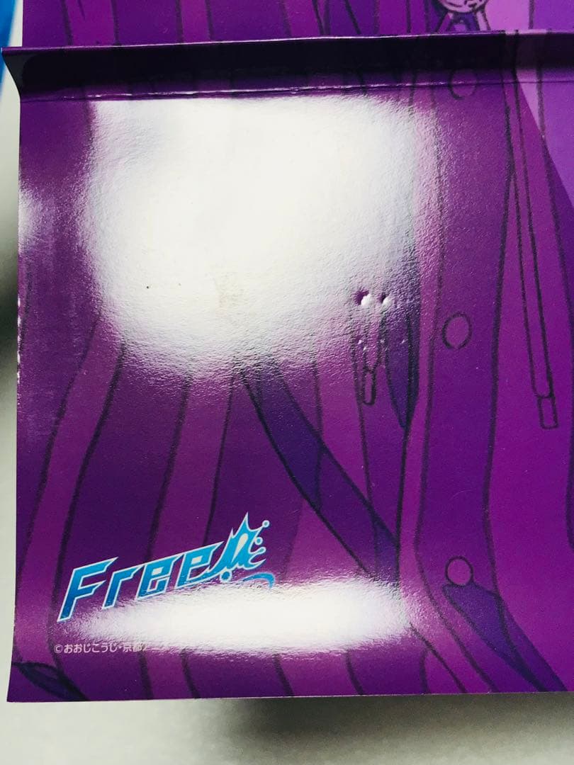 七瀬遙＆桐嶋郁弥 【外箱&冊子本&缶バッジ】 Free!DFスポット