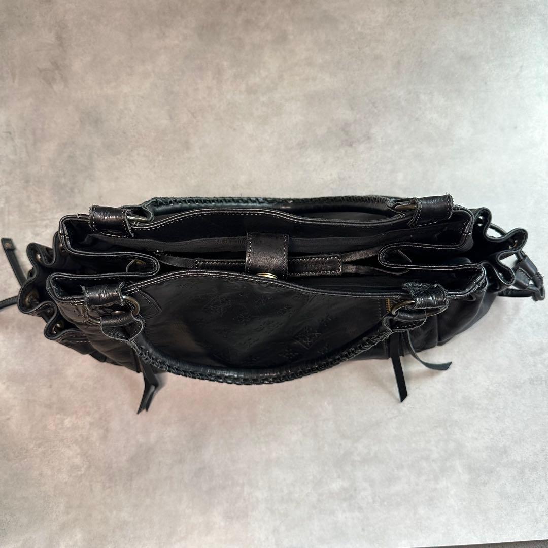 russet エンボスロゴ　オールレザー ホーボー　ワンショルダーバッグ　肩掛け