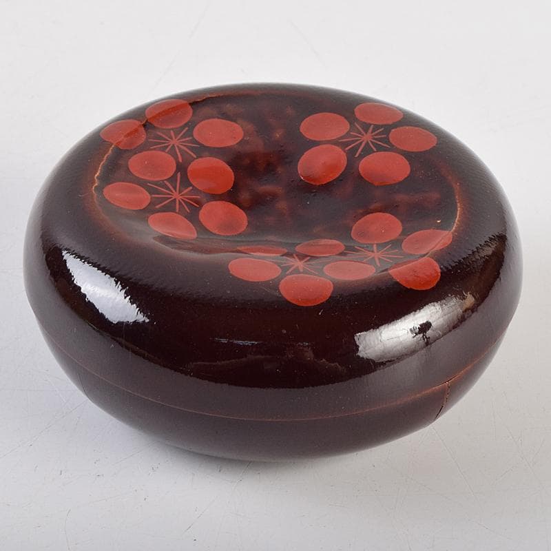 茶道具　塗師　近藤道恵作　織部好写　梅香合　花押有　共箱二重箱　V　R9513