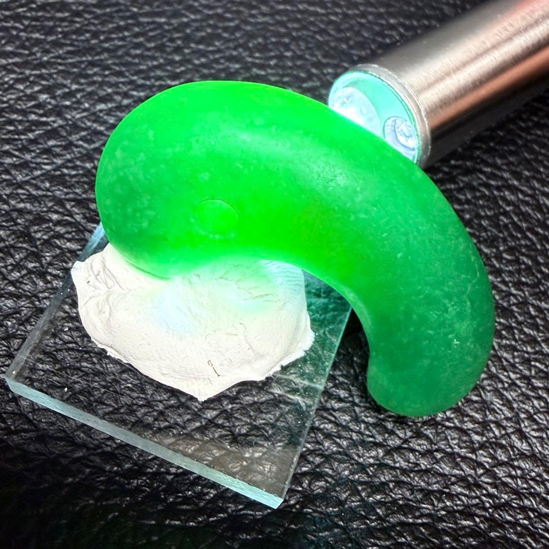 縄文、弥生、硬玉大珠、魔除け石 透明度ある古墳期 ヒスイ硬玉翡翠