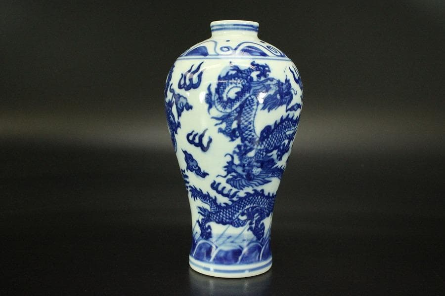 中国美術 龍模様 花瓶 高13.8cm(ZE523)
