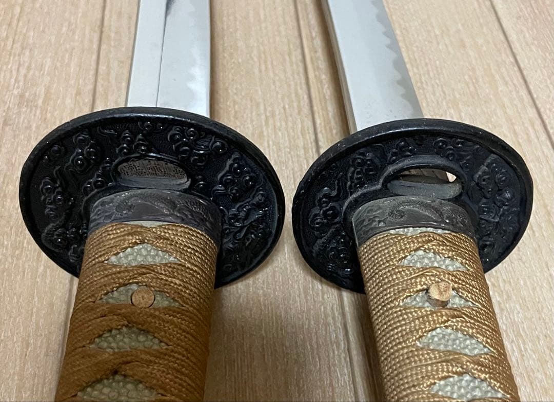 模造刀　居合刀　太刀　脇差　刀掛け　武具　b414