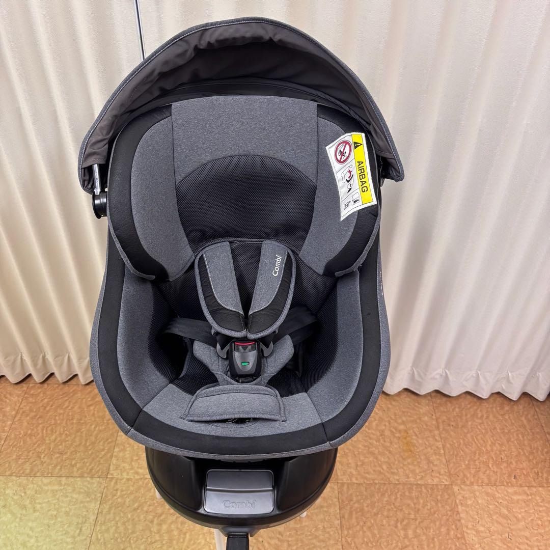クリーニング済☆綺麗☆　コンビ　クルムーヴ　ISOFIX　エッグショック　グレー