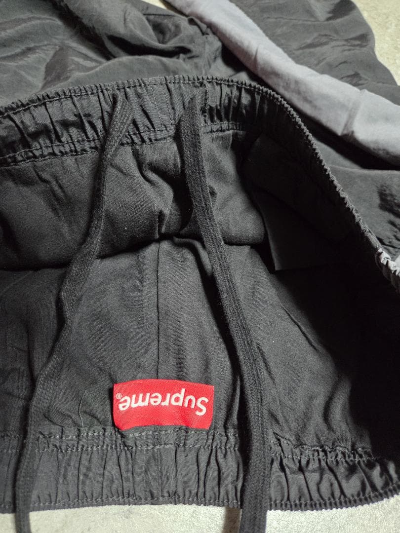 ★週末限定値引き価格★【中古】Supremeサイドロゴナイロンパンツ黒S