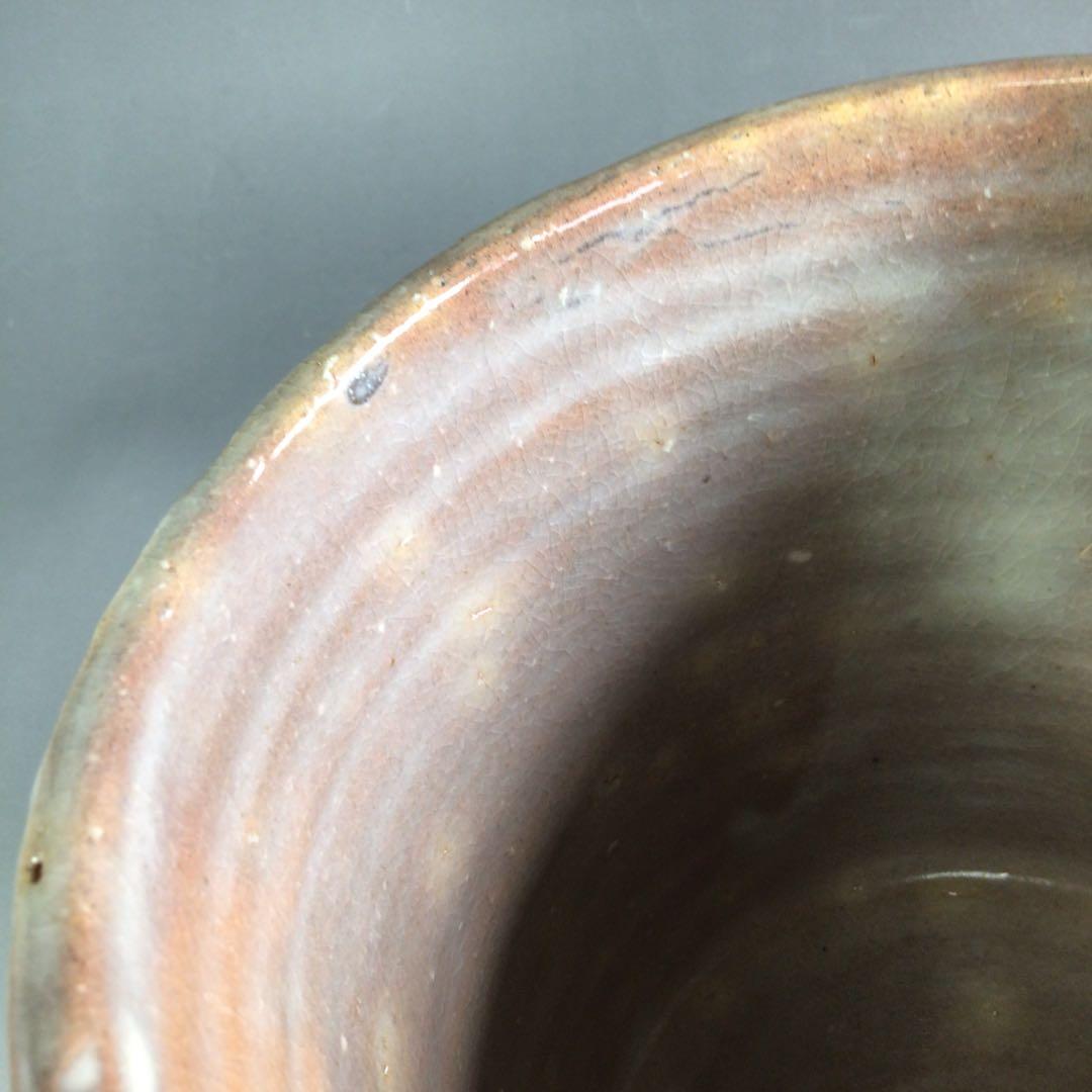 Ｒ６６　水指　『萩焼』『蓮光山　守繁栄徹造』『樽形水指』　共箱　茶道具