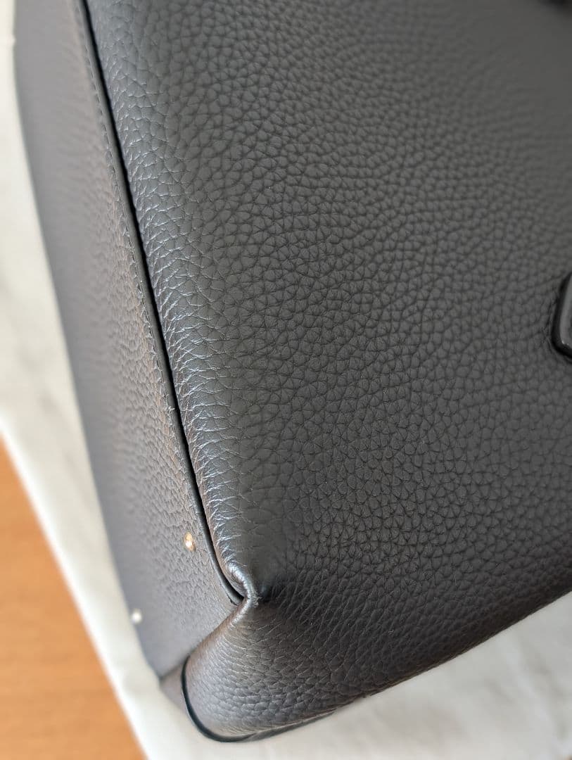 美品　VASICヴァジック GRAF MINI MINI ハンドバッグ　ブラック