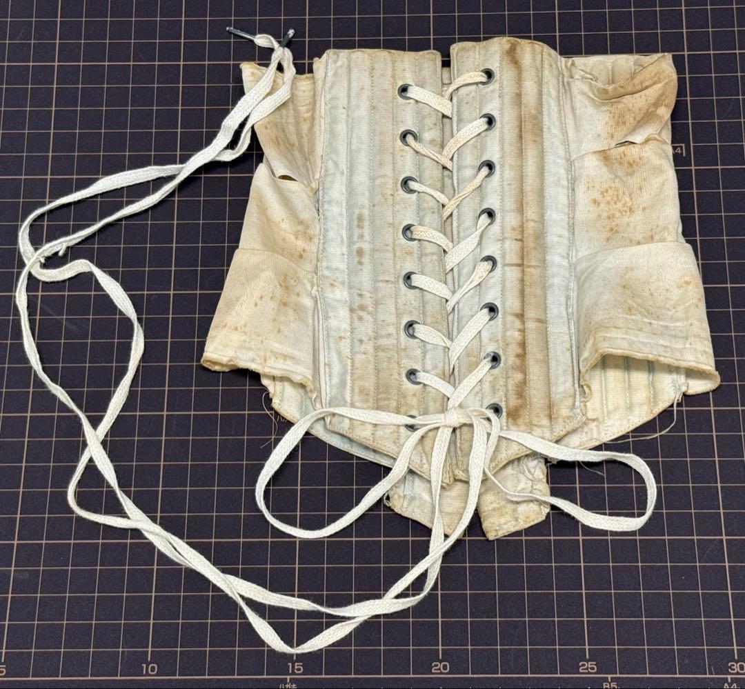 1900年代初期 フランスアンティーク 小さなコルセット ドール