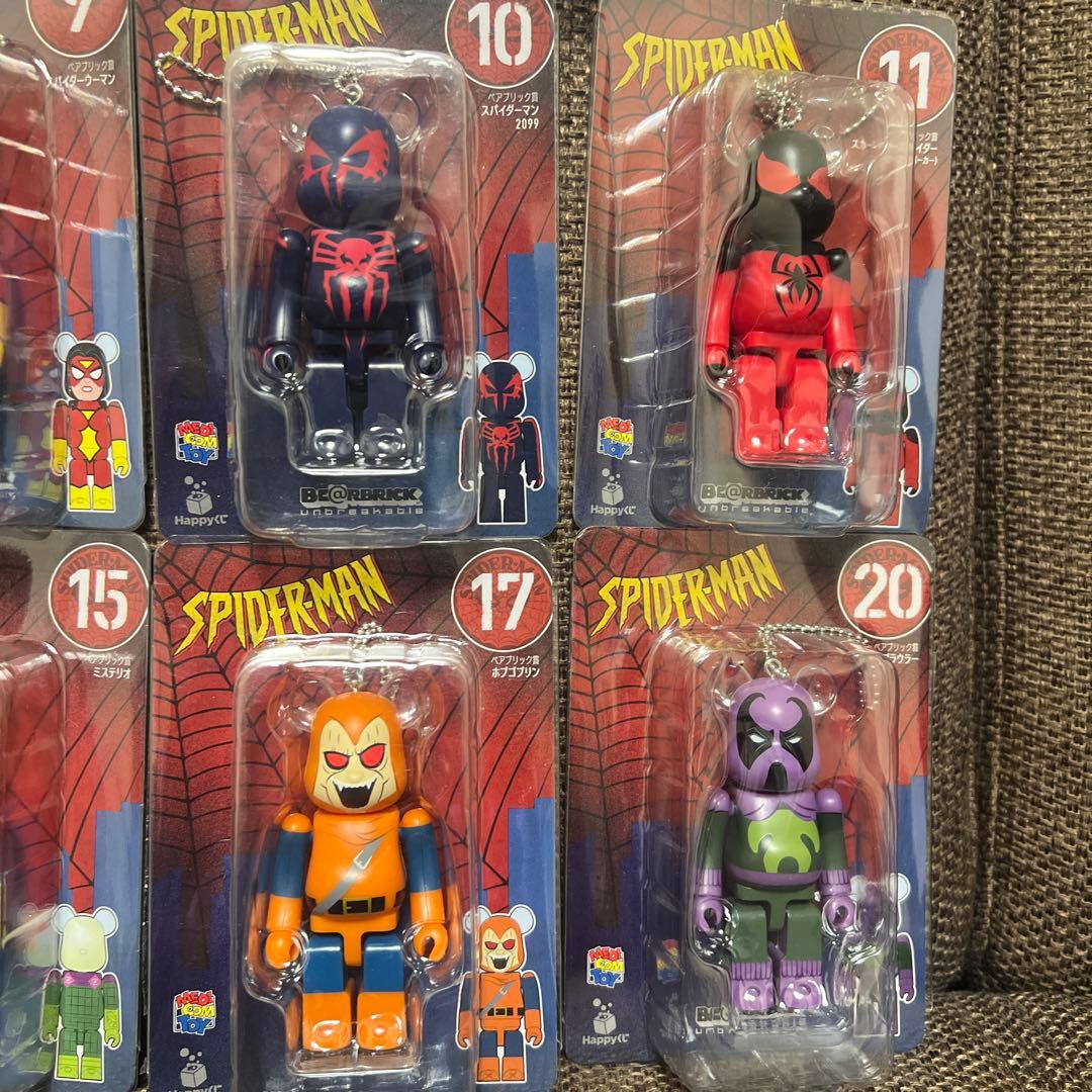 MARVELベアブリックVENOMハッピーくじ 100%ヴェノムスパイダーマン