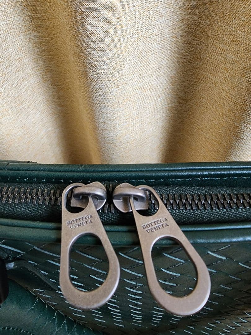 とても綺麗　ボッテガヴェネタ　編み込み　ビジネスバッグ　書類鞄 A4