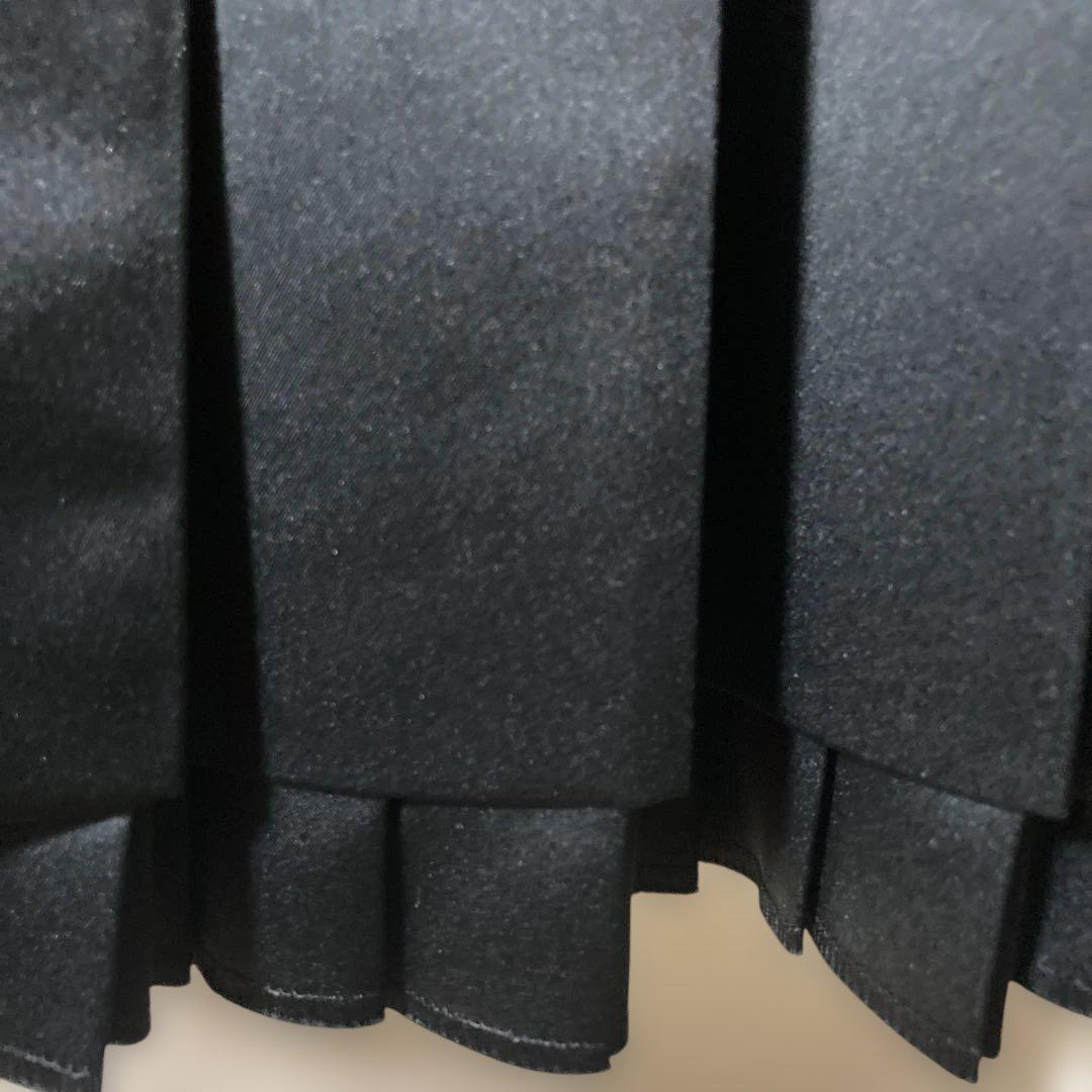 美品コムデギャルソンコムコム　上質サテンプリーツスカート