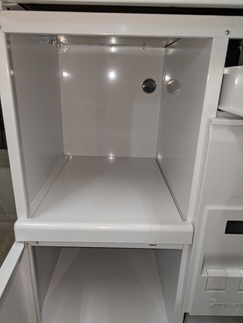 折畳みテーブル・チェア2脚set +3,000円 キッチンラック+5,000円